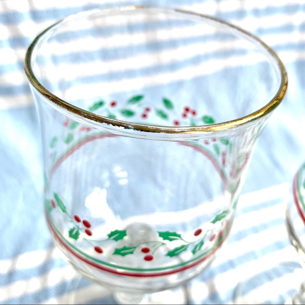 Holiday Drinking Glasses (2) - Picture 5 of 11